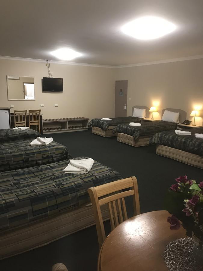The Bakehouse Motel 골번 외부 사진